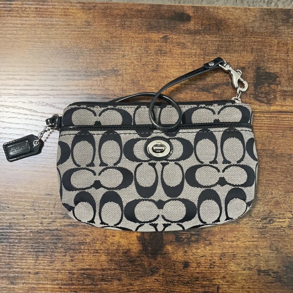 Coach wrist purse